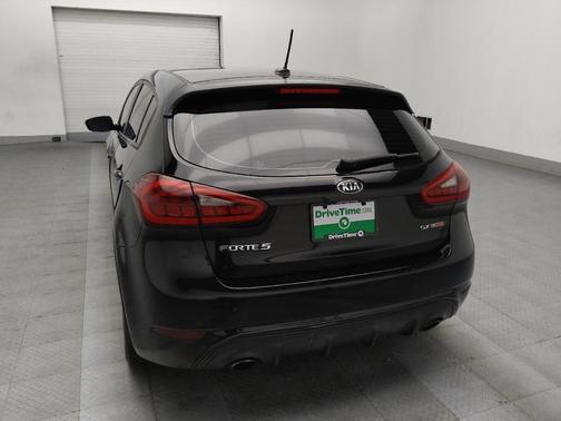 2016 Kia Forte SX