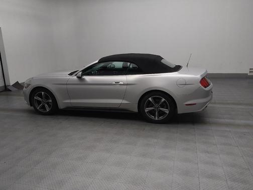 2015 Ford Mustang V6
