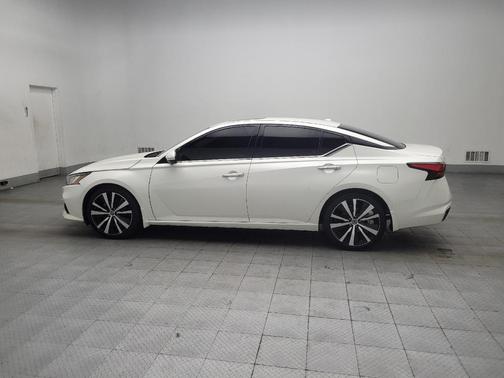 2020 Nissan Altima Platinum FWD