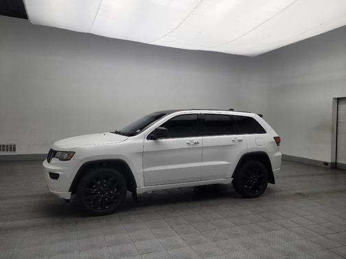 2017 Jeep Grand Cherokee Altitude
