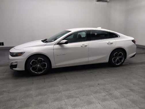 Summit White 2021 Chevrolet Malibu FWD LT