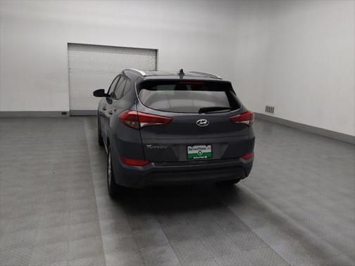 2017 Hyundai TUCSON SE Plus