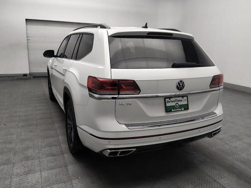 White 2021 Volkswagen Atlas 3.6L SE w/Technology