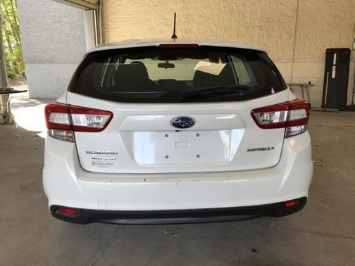 2018 Subaru Impreza 2.0i