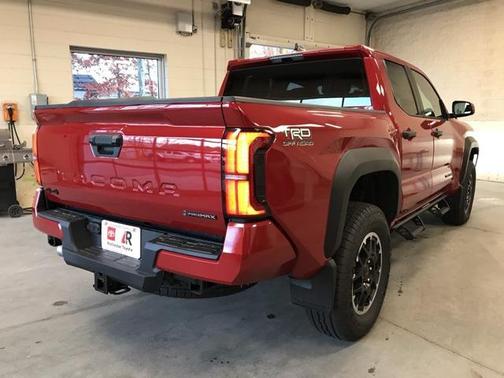 2025 Toyota Tacoma TRD Off Road