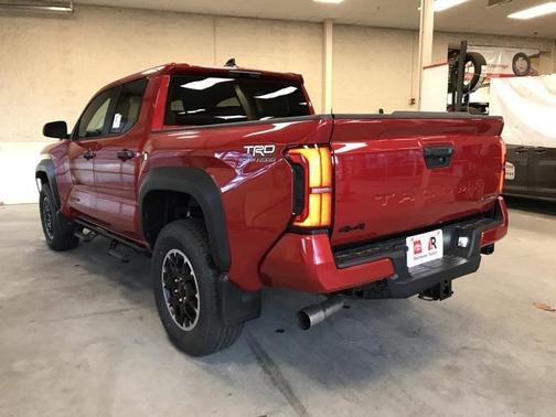 2025 Toyota Tacoma TRD Off Road