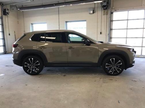 2024 Mazda CX-50 2.5 Turbo Premium Package