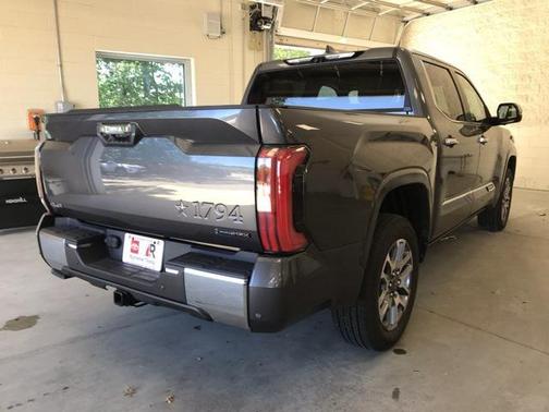 2025 Toyota Tundra Hybrid 1794 Edition