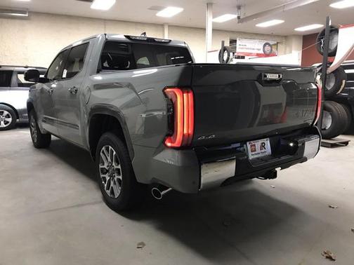 2026 Toyota Tundra Hybrid 1794 Edition