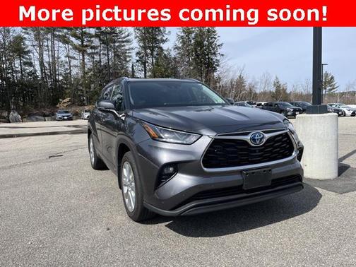 2022 Toyota Highlander Hybrid Limited