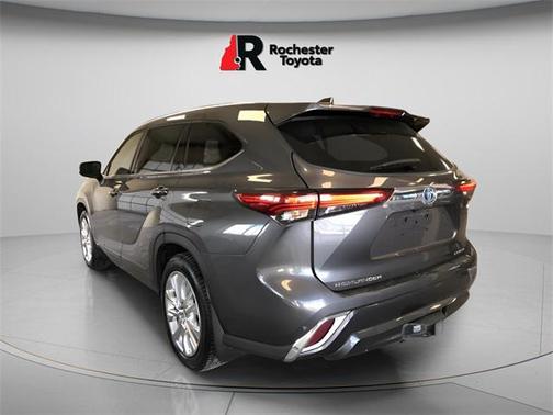 2022 Toyota Highlander Hybrid Limited
