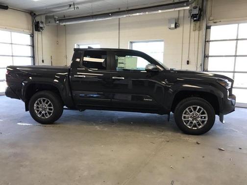 2025 Toyota Tacoma Limited