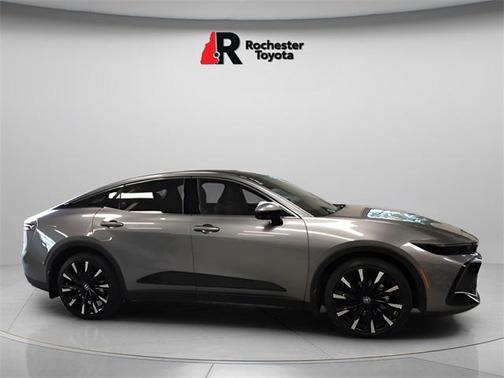 2024 Toyota Crown Platinum