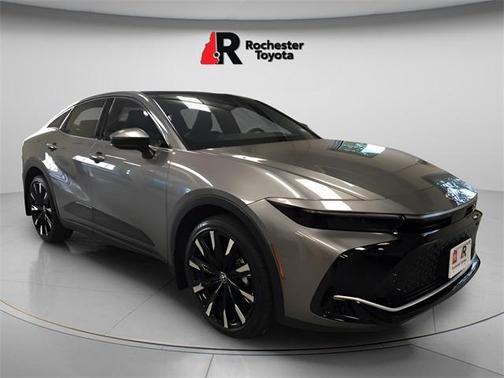 2024 Toyota Crown Platinum