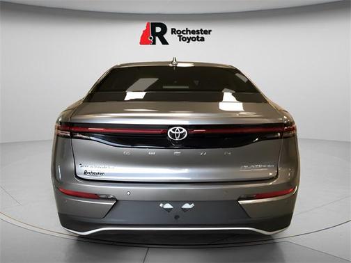 2024 Toyota Crown Platinum