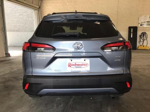 2025 Toyota Corolla Cross XLE