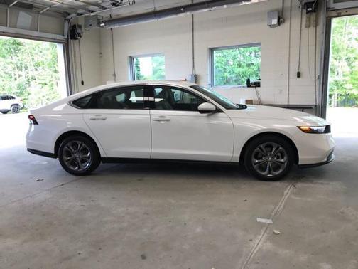 2024 Honda Accord EX 1.5T