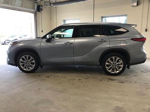 2021 Toyota Highlander Limited