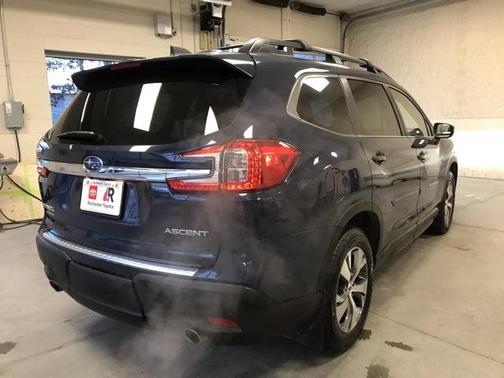 2023 Subaru Ascent Premium 7-Passenger