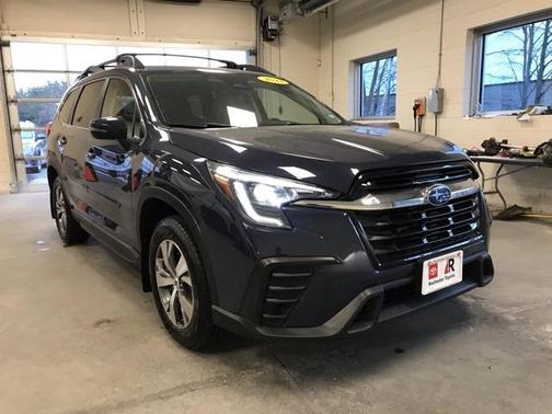 2023 Subaru Ascent Premium 7-Passenger