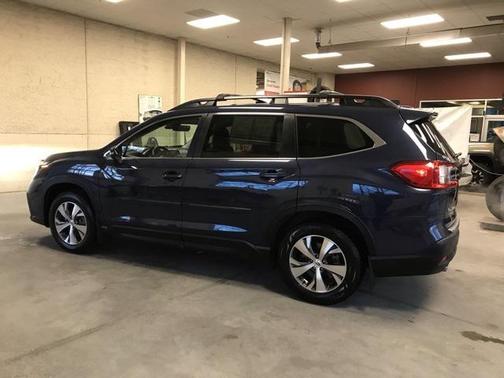 2023 Subaru Ascent Premium 7-Passenger