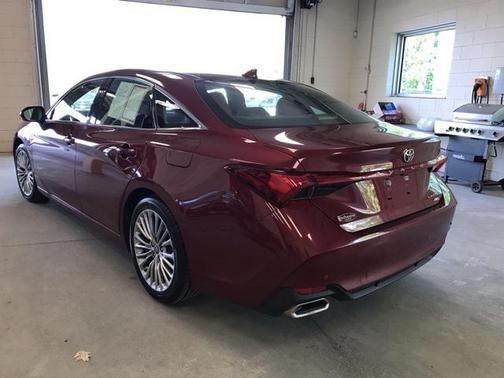 2021 Toyota Avalon Limited