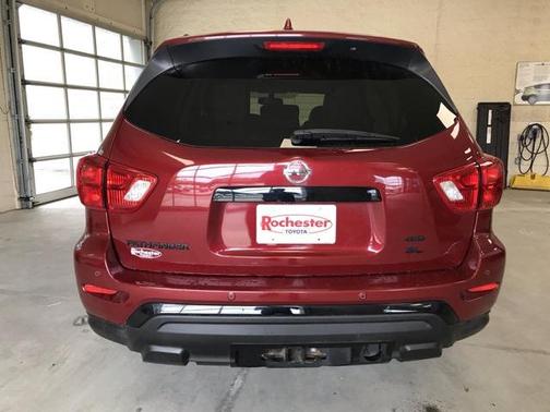 2020 Nissan Pathfinder SL 4WD