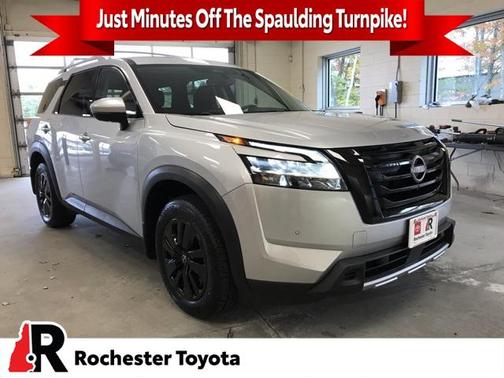 2024 Nissan Pathfinder SL 4WD