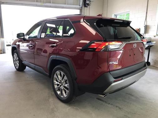 2025 Toyota RAV4 Limited