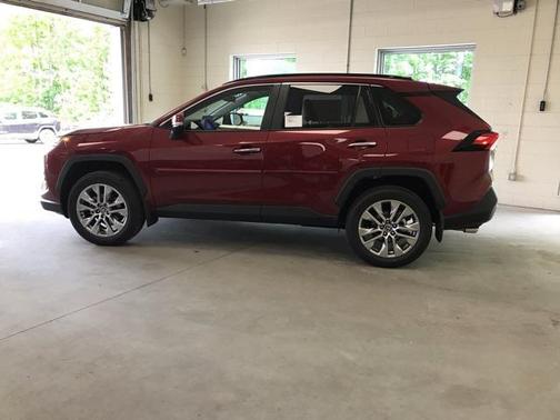 2025 Toyota RAV4 Limited