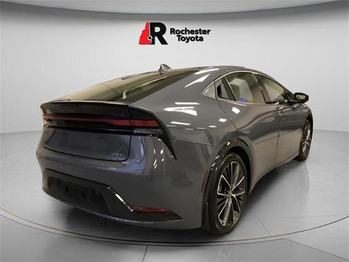 2024 Toyota Prius XLE