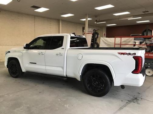 2022 Toyota Tundra SR5