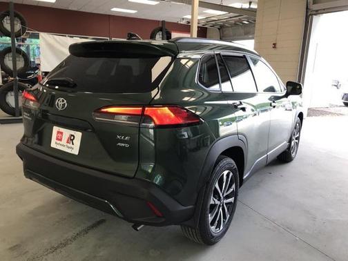 2025 Toyota Corolla Cross XLE