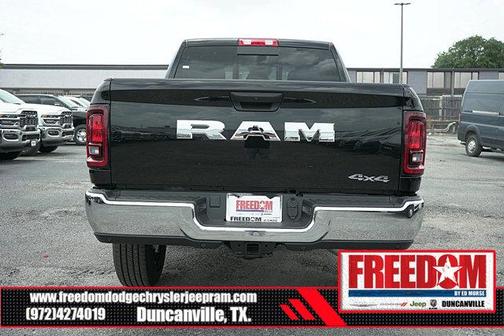 2025 RAM 2500 Tradesman Crew Cab 4x4 6'4' Box