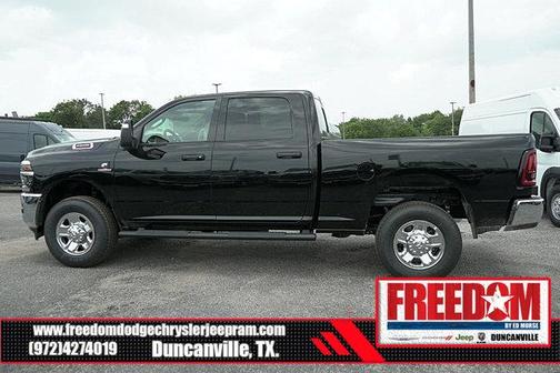 2025 RAM 2500 Tradesman Crew Cab 4x4 6'4' Box