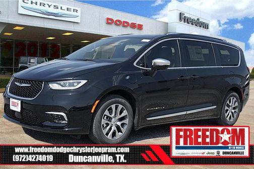 2025 Chrysler Pacifica L