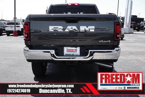 2025 RAM 2500 Tradesman Crew Cab 4x4 6'4' Box