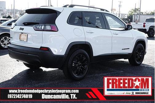 2023 Jeep Cherokee Altitude