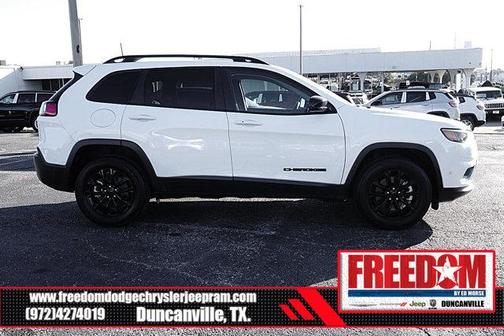 2023 Jeep Cherokee Altitude