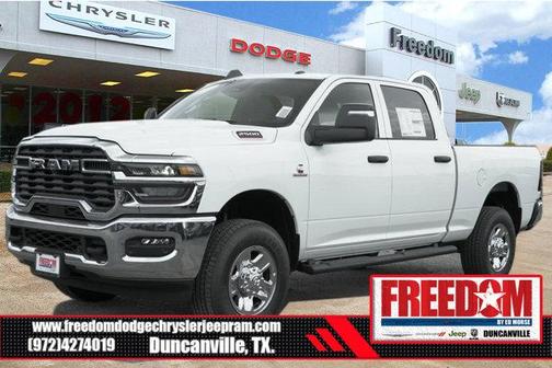 2025 RAM 2500 Tradesman Crew Cab 4x4 6'4' Box