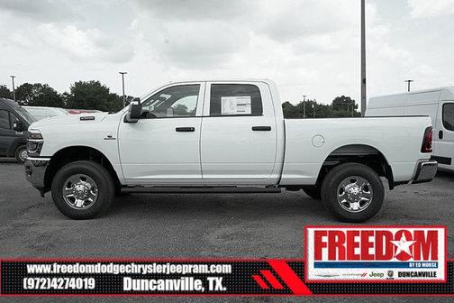 2025 RAM 2500 Tradesman Crew Cab 4x4 6'4' Box