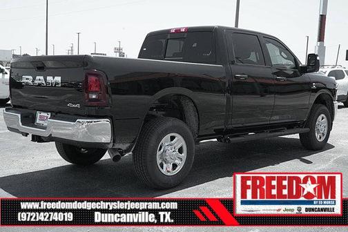 2025 RAM 2500 Tradesman Crew Cab 4x4 6'4' Box