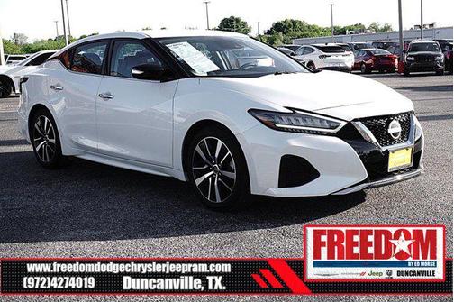 Pearl White Tricoat 2023 Nissan Maxima SV Xtronic CVT