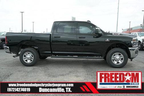 2025 RAM 2500 Tradesman Crew Cab 4x4 6'4' Box