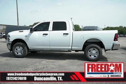 2025 RAM 2500 Tradesman Crew Cab 4x4 6'4' Box