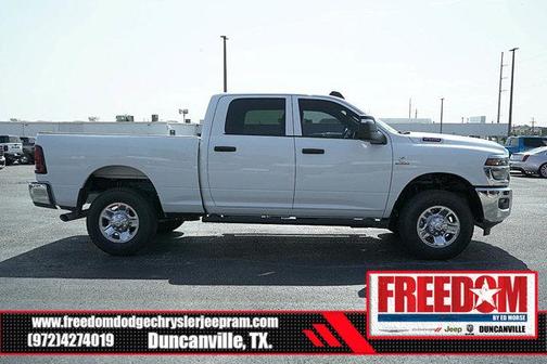 2025 RAM 2500 Tradesman Crew Cab 4x4 6'4' Box