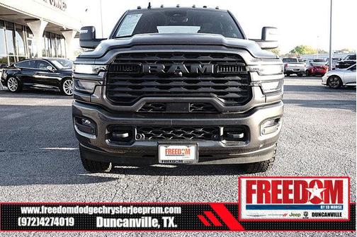 2025 RAM 3500 Lone Star Crew Cab 4x4 6'4' Box