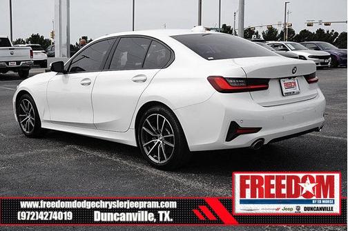 2022 BMW 330 xDrive