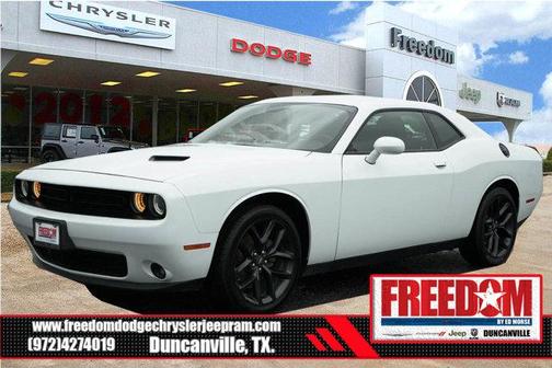 2022 Dodge Challenger SXT