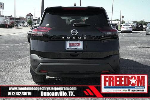 2021 Nissan Rogue S
